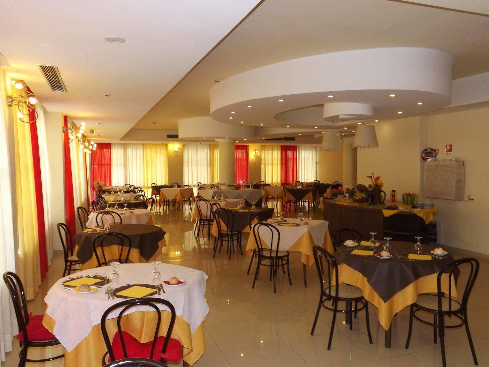 Hotel Mimosa Bellaria-Igea Marina Exterior photo