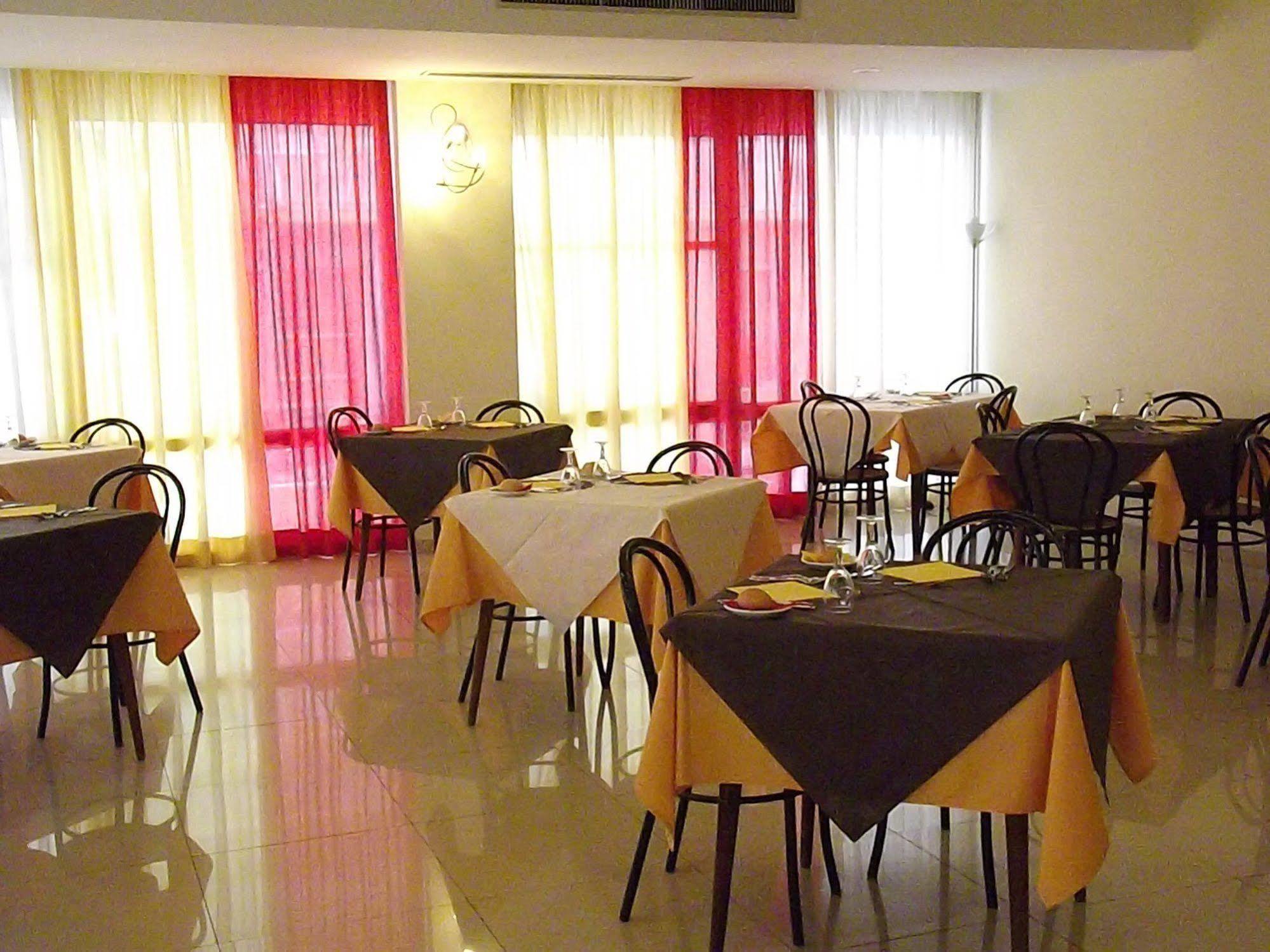 Hotel Mimosa Bellaria-Igea Marina Exterior photo