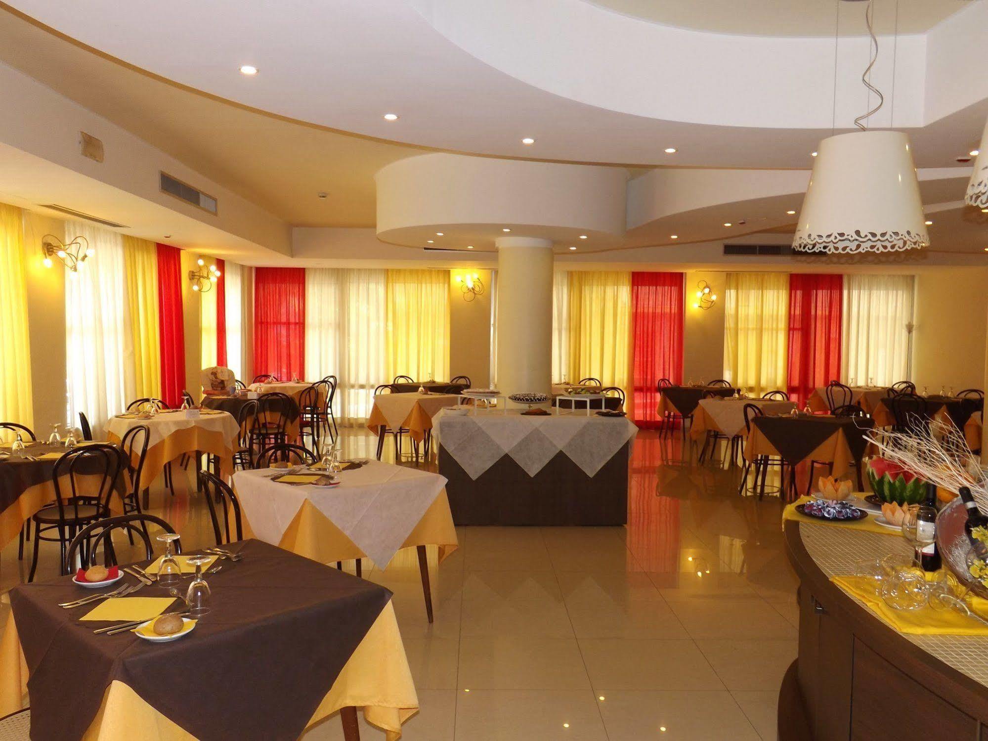 Hotel Mimosa Bellaria-Igea Marina Exterior photo